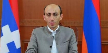 Մենք պատրաստ ենք Ադրբեջանի հետ բանակցություններ վարել. Արտակ Բեգլարյան