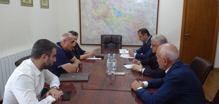 Քաղաքաշինության կոմիտեում «Արարատցեմենտի» հետ քննարկվել է ցեմենտի որակի խնդիրը