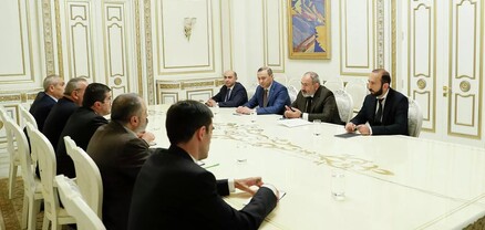 ՀՀ վարչապետն ընդունել է Արայիկ Հարությունյանի գլխավորած պատվիրակությանը