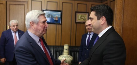 ՌԴ-ում ԱԺ պատվիրակությունը հանդիպել է Պետդումայի խմբակցությունների ներկայացուցիչներին