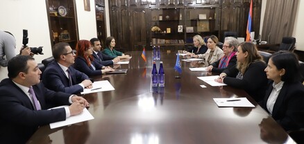 Շիրակի մարզպետը ԵՄ դեսպանի հետ հանդիպմանն անդրադարձել է շիրակցի գերիների հայրենադարձման խնդրին