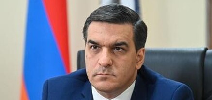 Կառավարությունից իմ առջև պահանջ էր դրվել չքննադատել ադրբեջանական զինված ծառայողների անօրինական ներկայությունը. Թաթոյան