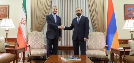 Մեկնարկել է Իրանի ԱԳ նախարարի պաշտոնական այցը Հայաստան