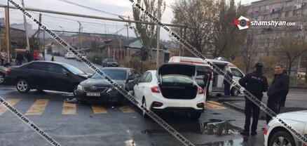 Էրեբունի վարչական շրջանում բախվել են Toyota Camry-ն, Toyota Corolla-ն ու Chevrolet-ը. կա վիրավոր․ shamshyan.com