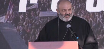 Հավատում եմ, որ հայոց  եռագույնը պիտի վերստին ծածանվի Քարվաճառի լեռնալանջերին. Բագրատ Սրբազան