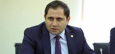 Պապիկյանն ազգականներին է տեղավորում. Հրապարակ