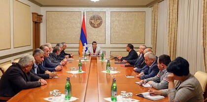 Արայիկ Հարությունյանն ընդլայնված խորհրդակցություն է անցկացրել. քննարկվել են իշխանությունների հետագա անելիքները