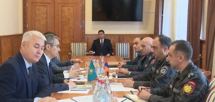 ՀՀ ոստիկանության պետն ընդունել է Ղազախստանի դեսպանին