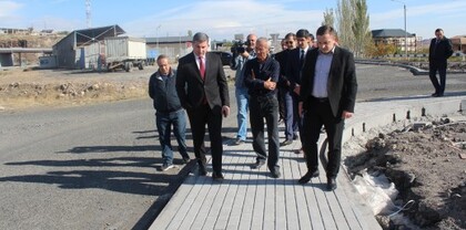 Գնել Սանոսյանն Աշտարակ-Մուղնի հատվածում արձանագրել է մի շարք թերություններ և հանձնարարել չվճարել շինարարին կատարված աշխատանքի համար