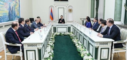 Գլխավոր դատախազ Վարդապետյանը Կոլեգիայի անդամներին է ներկայացրել նորանշանակ տեղակալ Մանասյանին