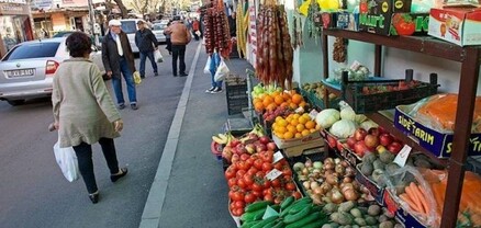 Ասում են՝ երկիրն ազատեք․ փողոցային առևտրով զբաղվողների ապրանքն առգրավել են