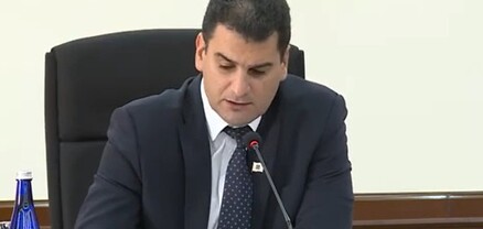 Թեժ գծով ստացված ահազանգերին անհասկանալի պատասխաններ են գրում. շատ դեպքերում չեք էլ կարդում պատասխանները. քաղաքապետ