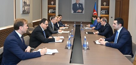 Ադրբեջանի արտգործնախարարն ընդունել է Եվրամիության հատուկ ներկայացուցչին