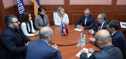 ԱԺ «Հայաստան» խմբակցությունում հյուրընկալել են Արցախի ԱԳ նախարարին