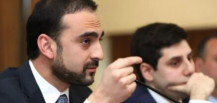 Տիգրան Ավինյանն «առուն չթռած, հոպ է ասում». քաղաքապետի աթոռին է. Ժողովուրդ