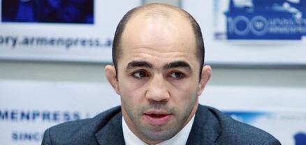 Ինչ է արվում հիմա ու ինչ արվեց 92 թվականին. Արցախյան ազատամարտի զուգահեռներ` Արսեն Ջուլֆալակյանից