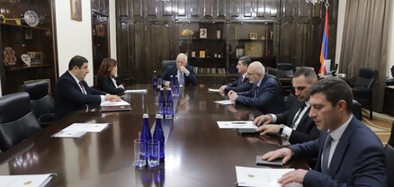 ՀՀ նախագահը խորհրդակցություն է անցկացրել Շիրակի մարզպետարանում