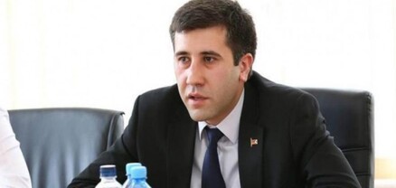 Փաշինյանի նկատմամբ «բռնության կոչի» համար պատմության ուսուցիչը դատապարտվեց 150 հազար դրամ տուգանքի