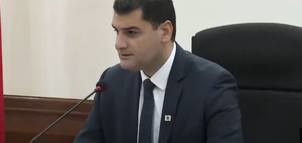 Ուշացած էլ հատուկ եկել եմ, որ առավոտը իրար տեսնեք, խոսեք․ քաղաքապետի համբերությունը սպառվեց