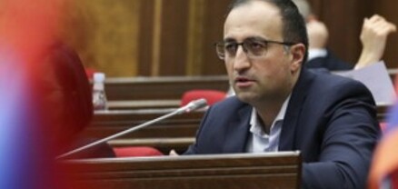 Արսեն Թորոսյանը վերադարձել է «դիրքե՞ր»,  թե՞ կրքերը մարելու համար հերթական ներկայացումն է բեմադրվում