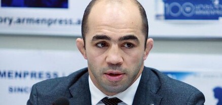 Վաղուց դատված լինելու փոխարեն «բարեփոխումներ» են անում․ Արսեն Ջուլֆալակյան