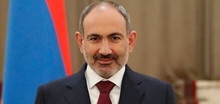 Նիկոլ Փաշինյանը շնորհավորական ուղերձներ է հղել Կատարի ազգային տոնի կապակցությամբ