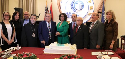 Զ. Սինանյանը ներկա է գտնվել Թեքեյան մշակութային միության 75-ամյակի տոնակատարությանը