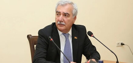 Անդրանիկ Քոչարյանը սեփական թիմում սև ցուցակ է կազմել ու ինտրիգներ է հյուսում. Ժողովուրդ