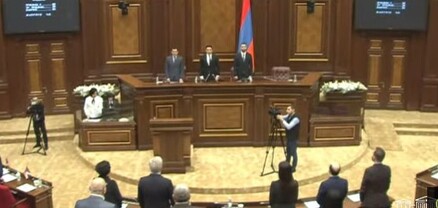 ԱԺ-ն մեկ րոպե լռությամբ հարգեց Գալուստ Սահակյանի հիշատակը
