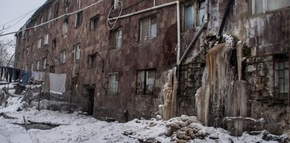 Հանրապետության մասշտաբով վթարային շենքերի 70 տոկոսի խնդիրը լուծված կլինի 2026-ին. փոխվարչապետ