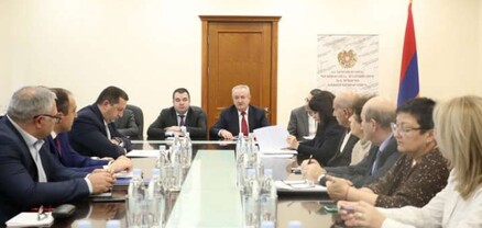 ԿԳՄՍ նախարար Վահրամ Դումանյանը հանդիպել է բուհերի ռեկտորների հետ