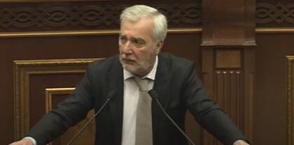 Բերձորի միջանցքը փակ ա եղել, բացվել ա, հիմա էլ կբացվի. Անդրանիկ Քոչարյան