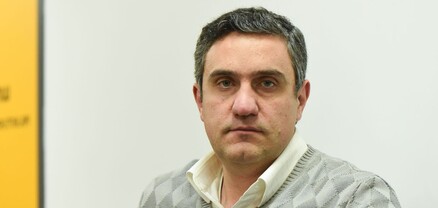 Բայրամովի՝ նրան ուղղված մեղադրանքներն ու Լավրովի նրանից հրաժարումը շեշտակի բարձրացրին Վարդանյանի վարկանիշը Արցախում․ Ղազինյան