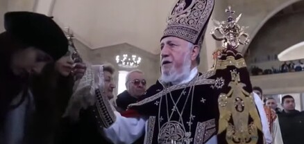 Կաթողիկոսը Սուրբ Ծննդյան պատարագ է մատուցում Սբ․ Գրիգոր Լուսավորիչ մայր եկեղեցում․ ՈւՂԻՂ