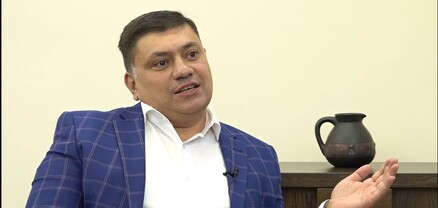 Քաղաքական գործիչ Խաչիկ Գալստյանի մեքենայում հրդեհ է բռնկվել. shamshyan.com