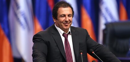 Հայաստանն ու Արցախը այս դժվարին պատմական իրավիճակից դուրս են գալու միասին՝ դաշնակիցների միջոցով. Ծառուկյան