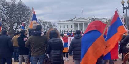 Սպիտակ տան դիմաց հայերը ակցիա են կազմակերպել ի պաշտպանություն Ադրբեջանի կողմից շրջափակված Արցախի