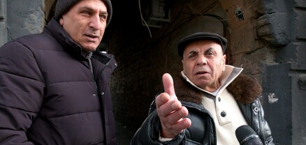 Այդ մարդը իր ունեցվածքը թողել, եկել է, որ մի բան անի․ քաղաքացիները՝ Վարդանյանի հրաժարականի մասին