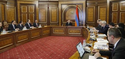 Փաշինյանի գլխավորությամբ կայացել է խորհրդակցություն