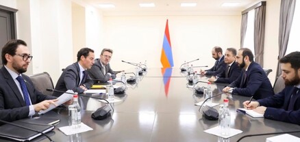 Արարատ Միրզոյանը Պիրիսի հետ քննարկել է Բերձորի միջանցքի արգելափակմանը, նաև ՀՀ-ՆԱՏՕ համագործակցությանն առնչվող հարցեր