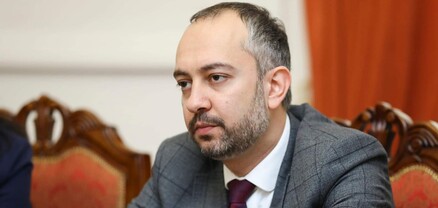 Էդուարդ Աղաջանյանը մեկուսացել է թիմակիցներից. Ժողովուրդ