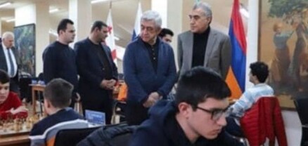 Սերժ Սարգսյանը հետևել է Ռուսաստանի, Վրաստանի, Հայաստանի և Իրանի շախմատիստների խաղին