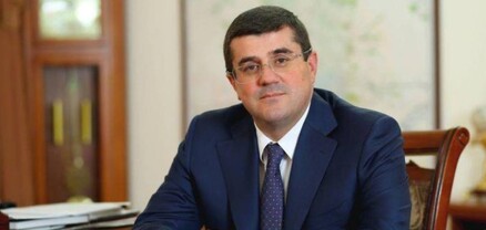 Ամանորի այս գիշերը մեր շատ ընտանիքներ կիսված են, ներողություն եմ խնդրում հատկապես այն երեխաներից, ովքեր հեռու են գտնվում ծնողներից․ Արցախի նախագահի ուղերձը