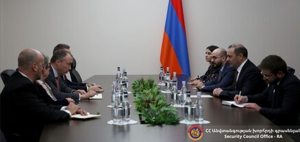 ԱԽ քարտուղարը ԵՄ Հատուկ ներկայացուցչի հետ հադիպմանը կարևորել է ապօրինի շրջափակումը դադարեցնելուն ուղղված քայլերը
