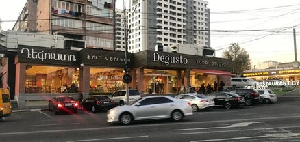 Զեյթունի Degusto արագ սննդի կետի մոտից 3 քաղաքացու տեղափոխել են հիվանդանոց, նրանցից մեկը մահացել է