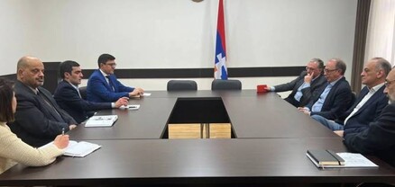 Արցախի ԱԳ նախարարի հանդիպել է Հայաստանի և Արցախի նախկին արտգործնախարարների հետ