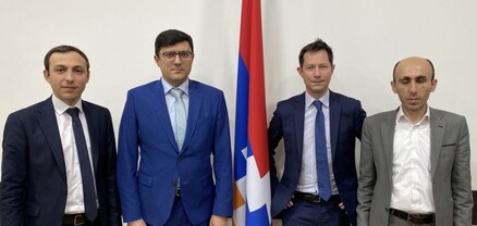 ԱՀ ՄԻՊ-ը, ԱՀ ԱԳ նախարարի տեղակալն ու Արտակ Բեգլարյանը հանդիպել են ԵԽ պատգամավոր Ֆրանսուա-Քսավյե Բելամիի հետ