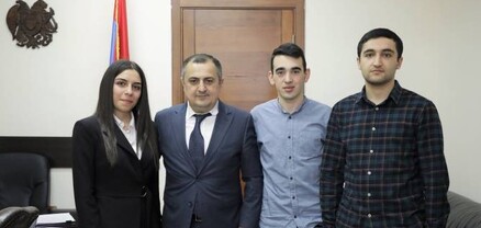 Դուք ապացուցել եք, որ մեծ նվաճումների հասնելու ներուժ ունեք. ԿԳՄՍ փոխնախարար Գիլոյանը հանդիպել է շախմատիստների հետ