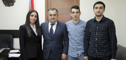 Կարեն Գիլոյանը հանդիպել է շախմատիստների հետ
