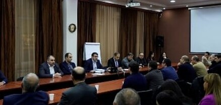 Փաստաբանները պահանջում են ծեծի մասնակից ոստիկանների լիազորությունները դադարեցնել